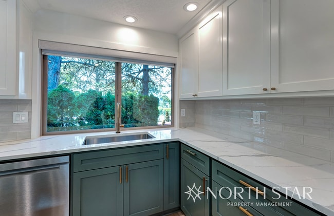 Building Photo - Total Remodel in Mt. Park near Westlake