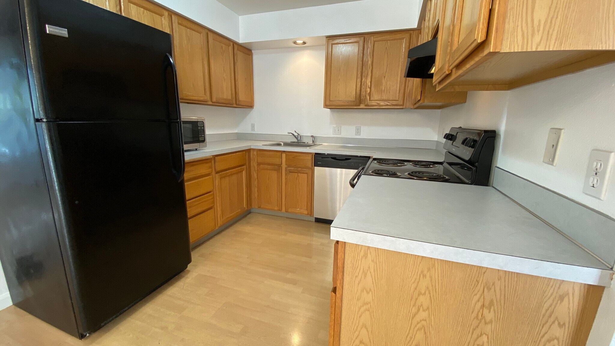 Building Photo - 3724 N Albina Ave