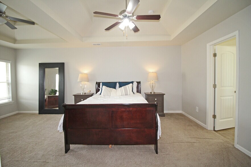 master bedroom - 5305 Ripken Rd