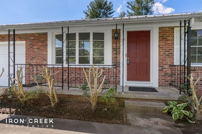 Building Photo - 59 Starmount Dr