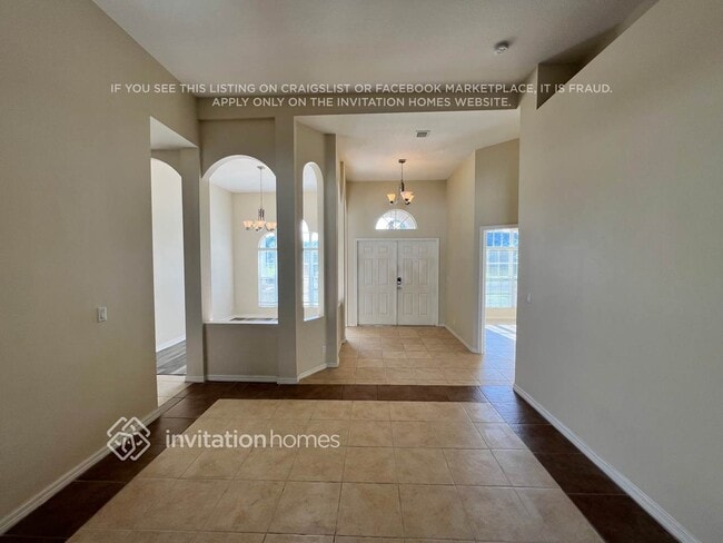 Building Photo - 4514 SW Calloway St
