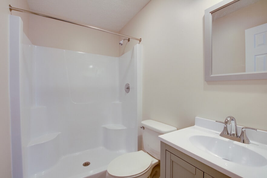 Building Photo - 307 Guilford Ct