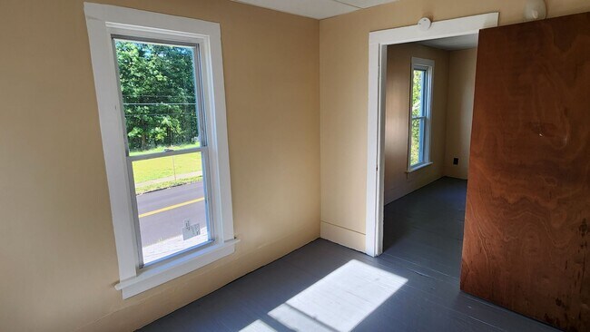 Building Photo - Two Family Duplex in Salamanca NY.