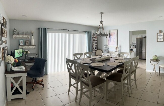 Building Photo - AUGUST MOVE IN FOR THIS RANCH STYLE HOME I...