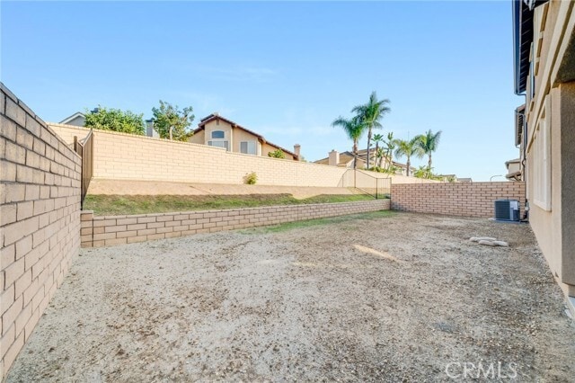 Building Photo - 716 Olivier Dr