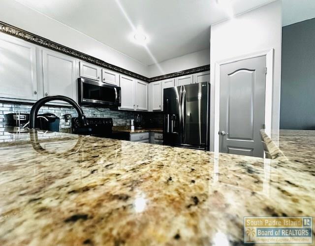 Building Photo - 1 Torrey Pines Dr