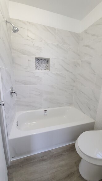 Building Photo - 2042 Magill St