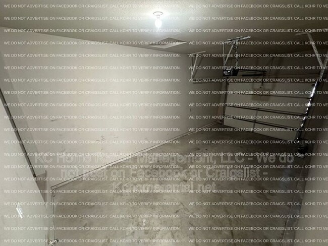 Building Photo - 10530 Kane Dr