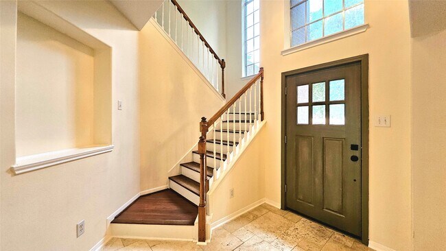 Building Photo - 3121 English Oaks Blvd