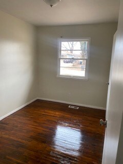 Building Photo - 1908 SE Massachusetts Ave