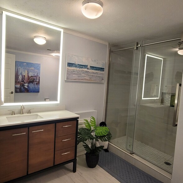 Building Photo - 3123 W 55th Ave