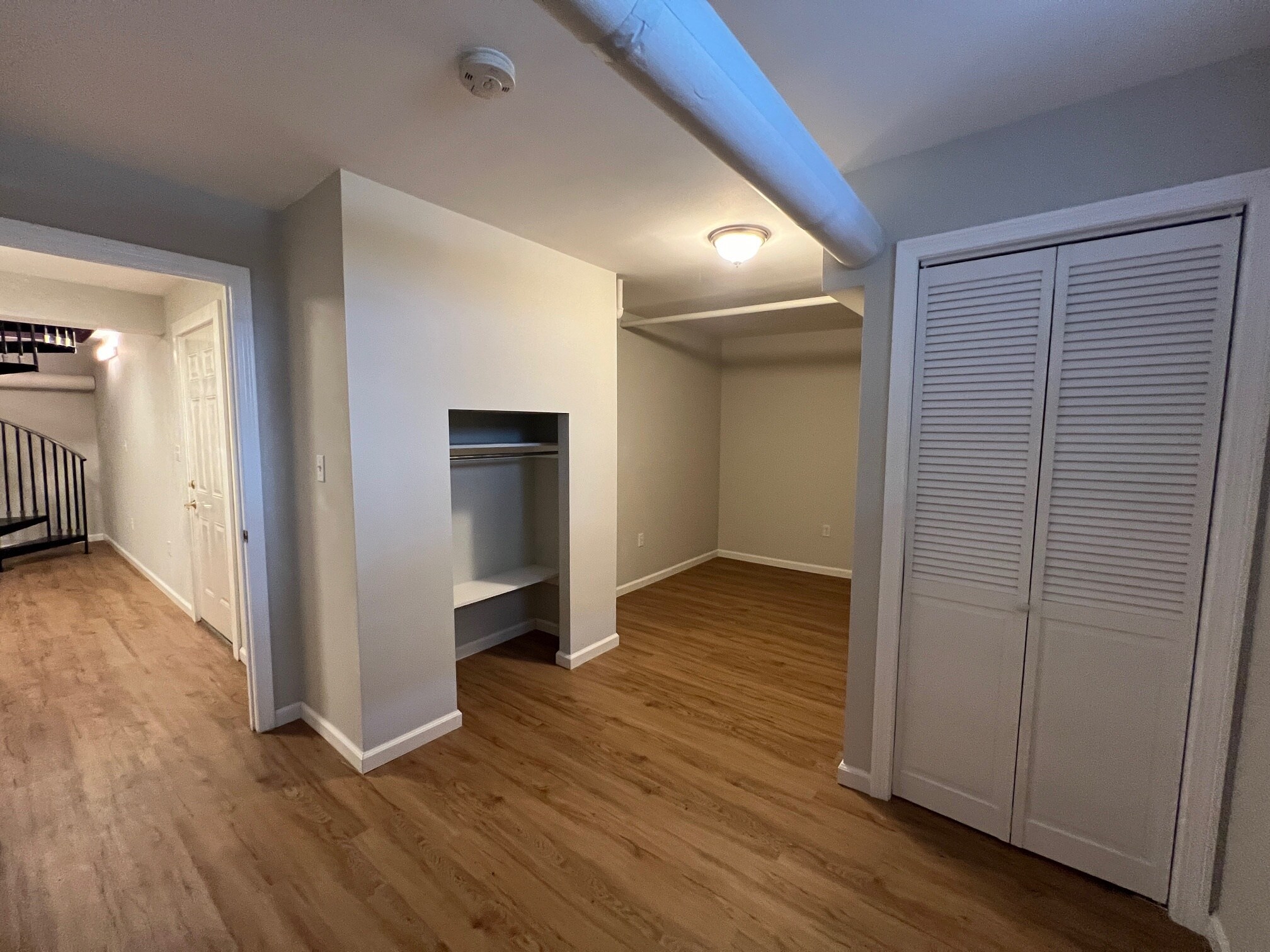 Building Photo - 21 Farrington Ave