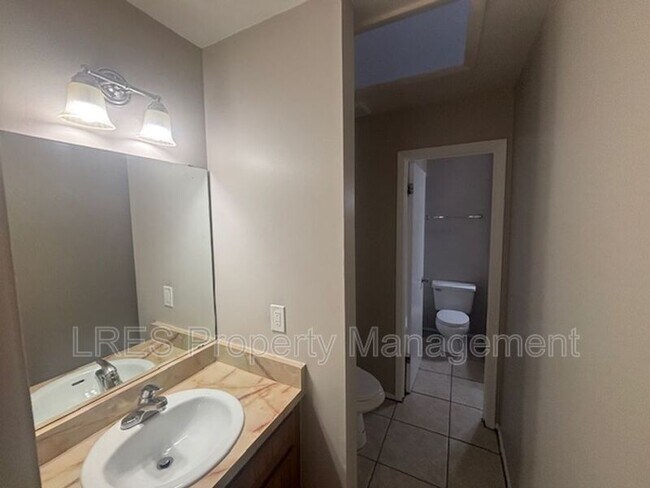 Building Photo - 4638 Lighthouse Cir