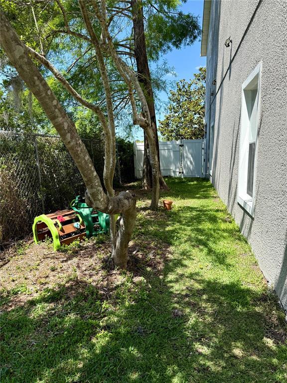Building Photo - 13201 Opal Ct S