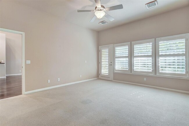 Building Photo - 10300 Morado Cove