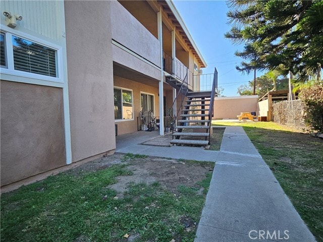 Building Photo - 1381 Burwood St