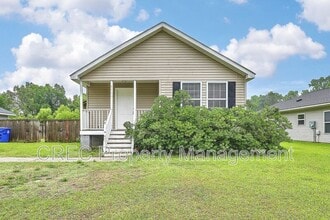 Building Photo - 2533 Celestial Ct