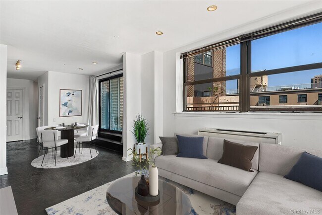 Building Photo - 23 Water Grant St