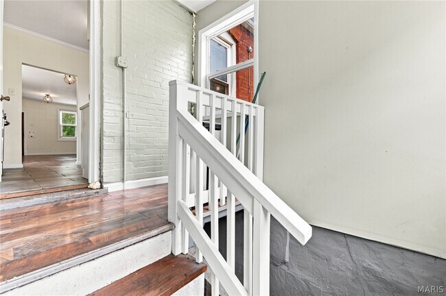 Building Photo - 5446 Christy Ave