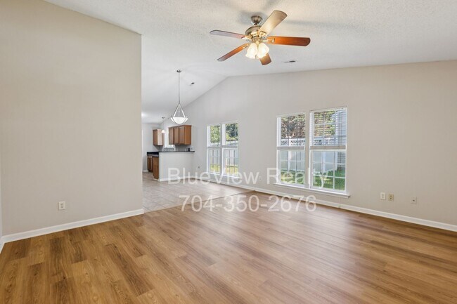 Building Photo - 5237 Timbertop Ln