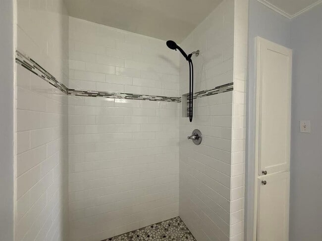 Building Photo - 8330 Fathom Cir