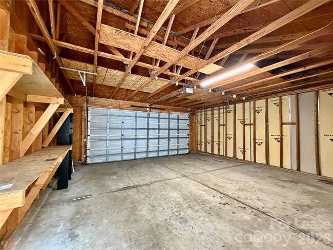 Building Photo - 10560 Rocky Ford Club Rd