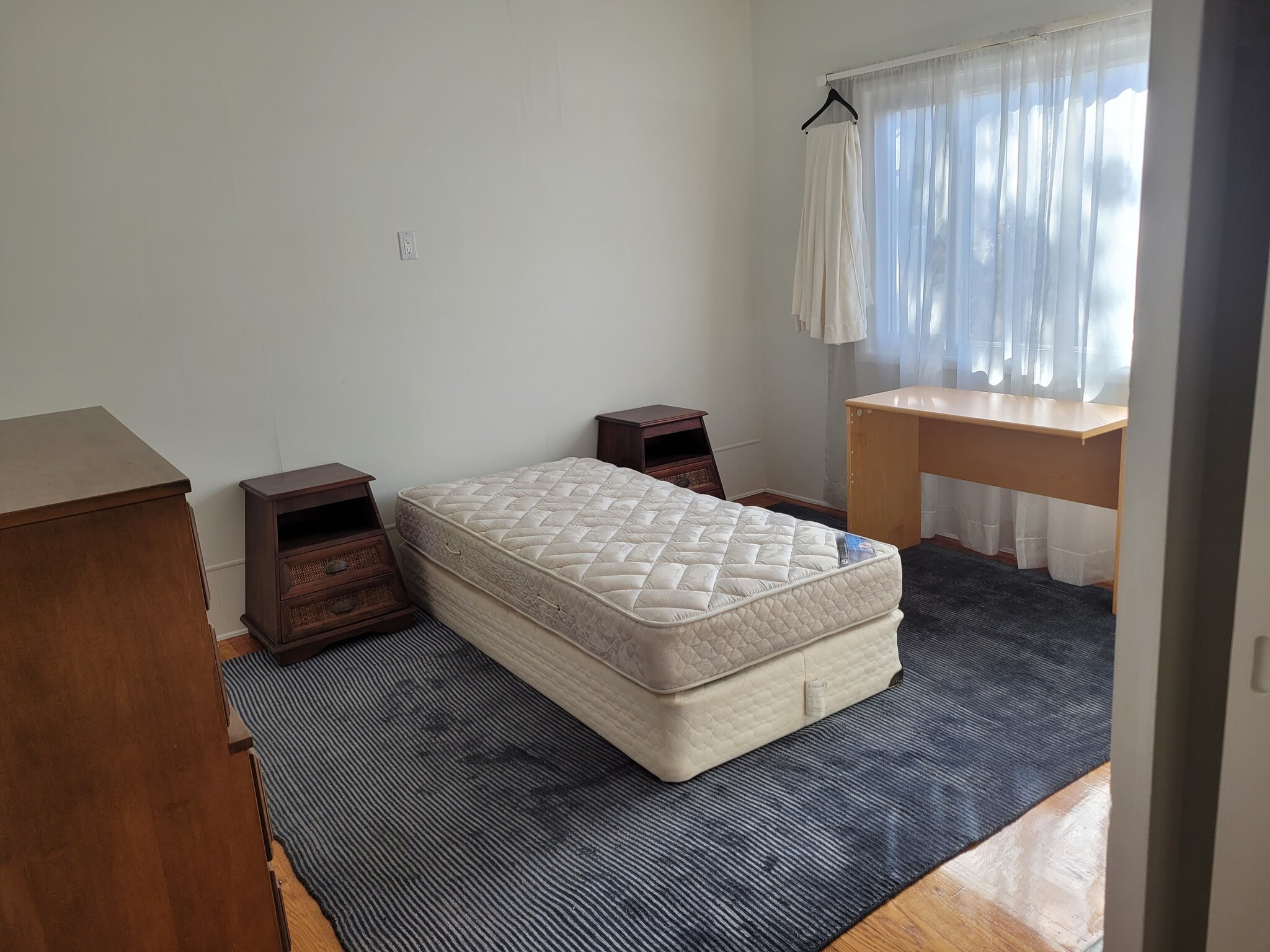 Building Photo - 10528 Ayres Ave