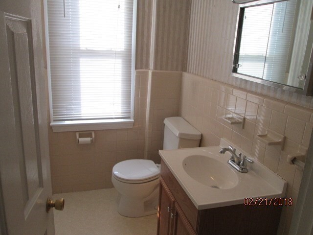 Building Photo - 53 Pearl St