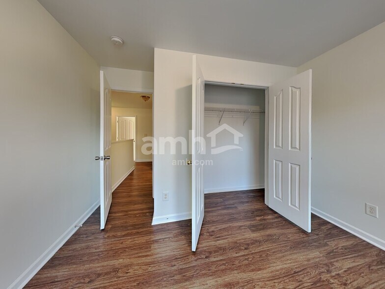 Building Photo - 5030 Stowe Derby Dr