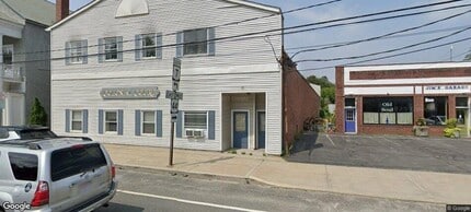 Building Photo - 31-33 Railroad St