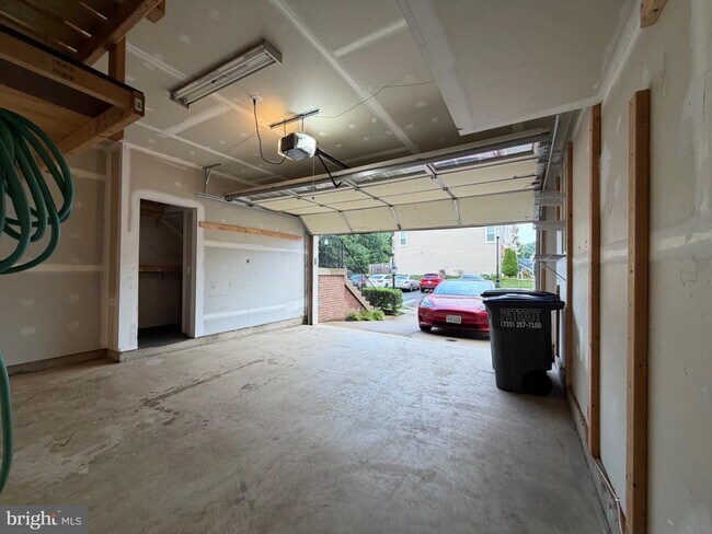 Building Photo - 25333 WAKESTONE Ter