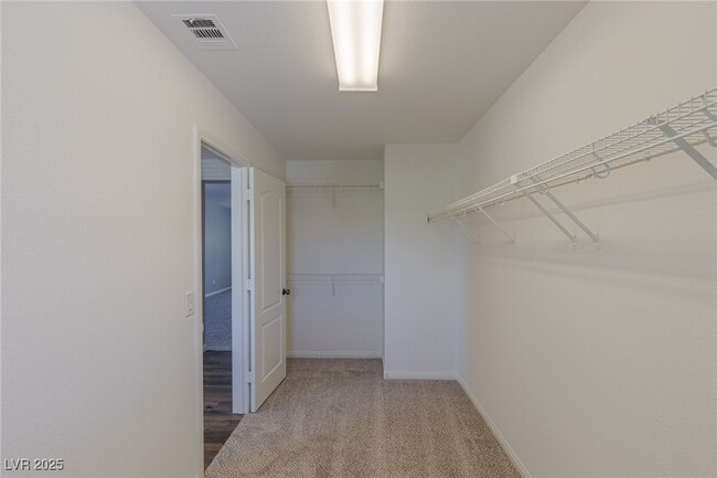Building Photo - 145 Staplehurst Ave