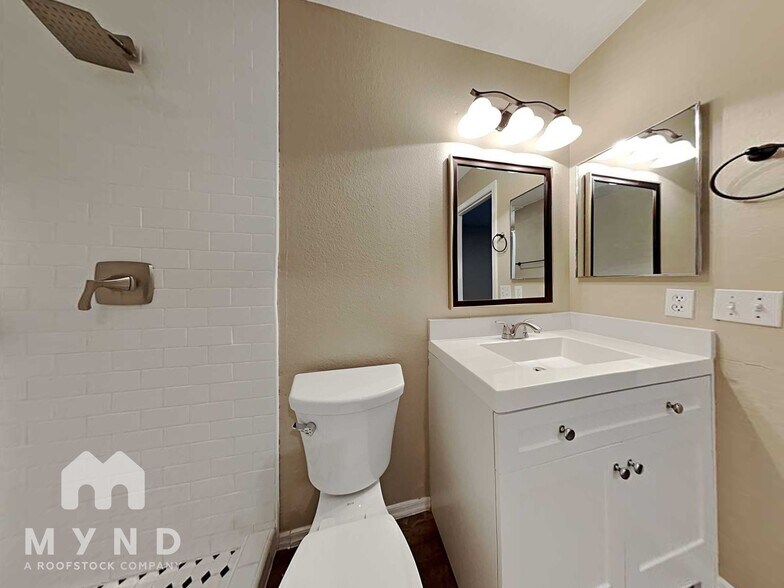 Building Photo - 11111 E Flossmoor Ave