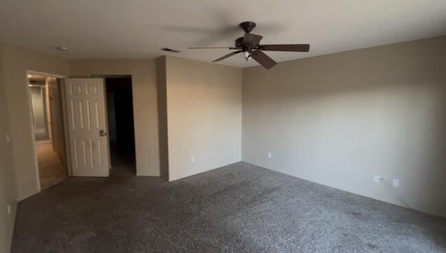 Building Photo - 47750 Mirage Way