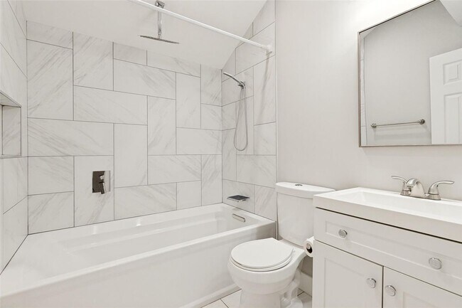 Building Photo - 2114 Wheaton Dr