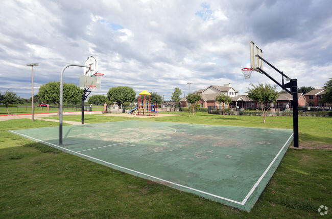 Basketball courts - Heather Lane