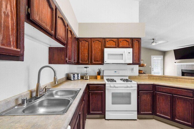 Building Photo - 1684 St Vitus Pl