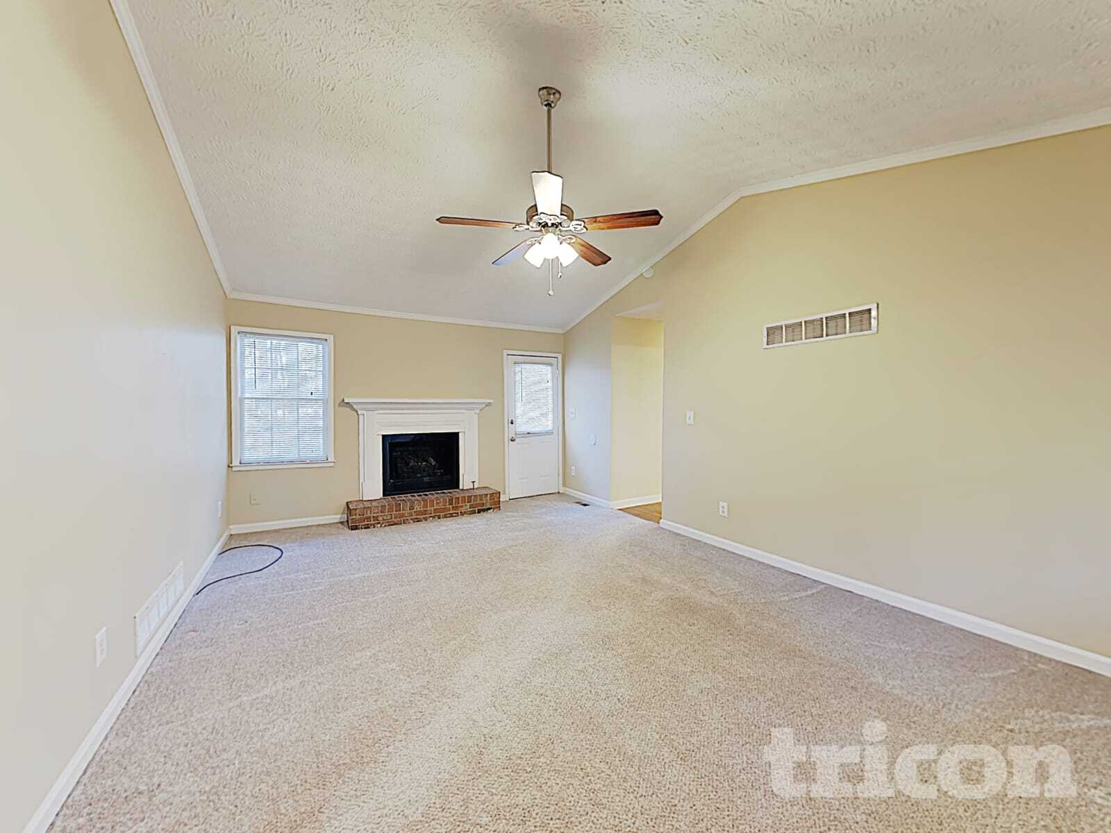 Building Photo - 297 N Briar Ridge