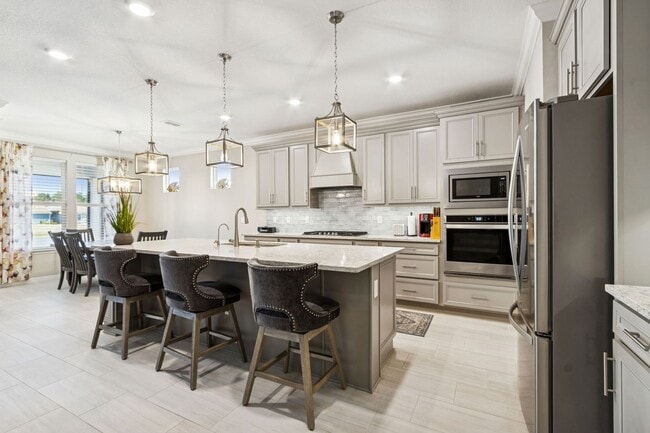 Building Photo - Discover the Ideal 55+ Lifestyle!