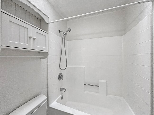 Building Photo - Charming 2BD/2BA Condo in Normal Heights w...
