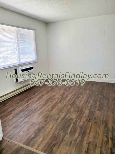 Building Photo - 819 N Cory St