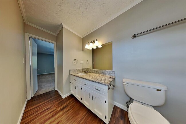 Building Photo - 751 Belmont Ridge