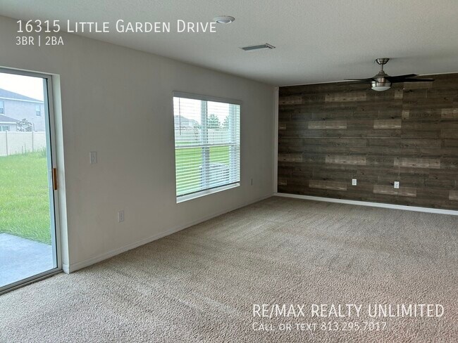 Building Photo - 16315 Little Garden Dr