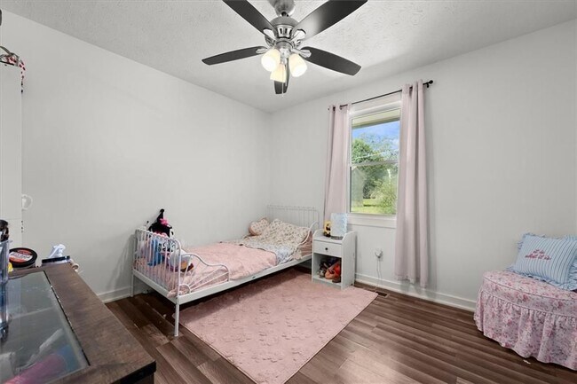 Building Photo - 6338 Stablewood Way