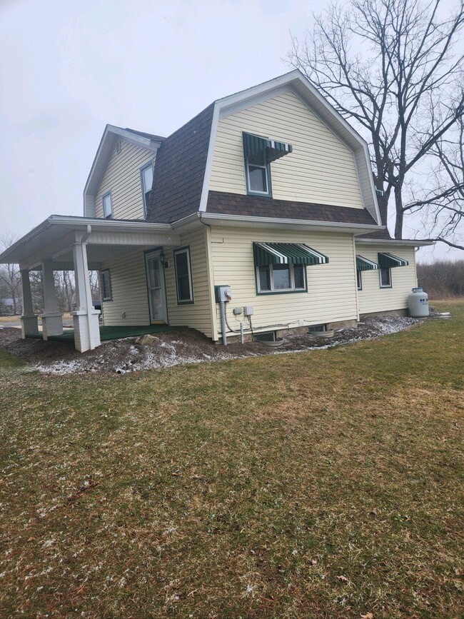 Building Photo - 717 Draketown Rd