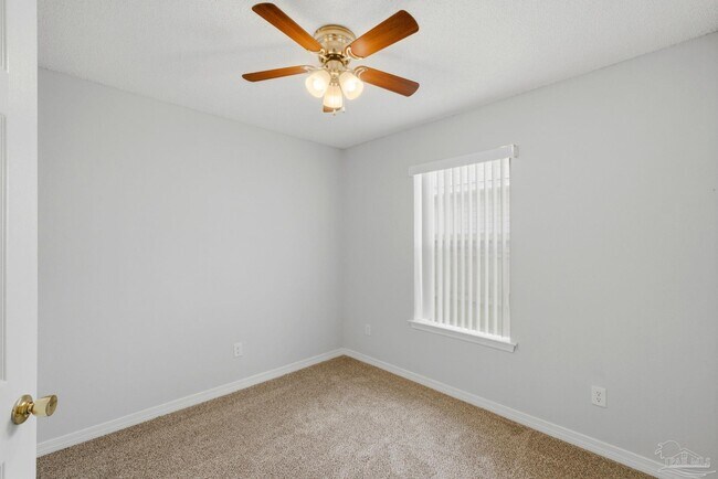 Building Photo - 1076 Antigua Cir