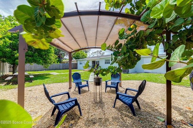 Building Photo - 130 Melaleuca Dr