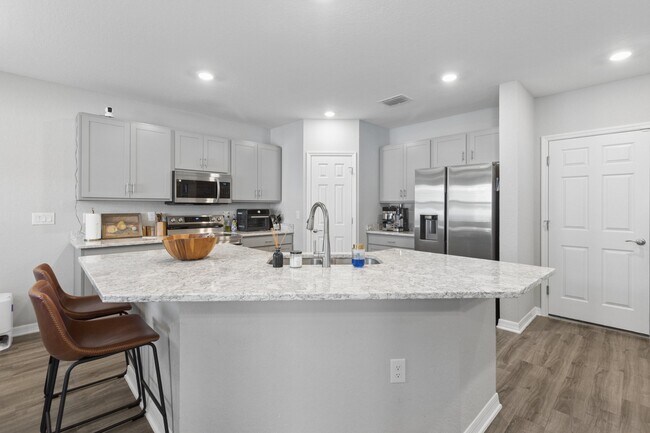 Building Photo - 11759 Sabal Scrub Ct