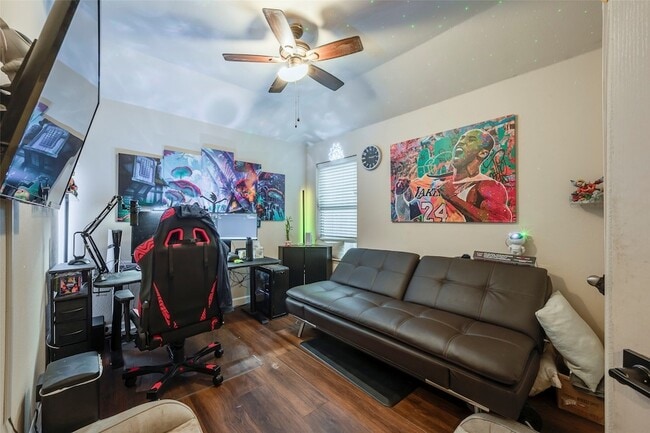 Building Photo - 8143 Guadalupe Rd