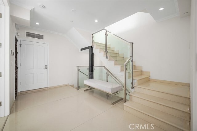 Building Photo - 1724 Bluff Pl